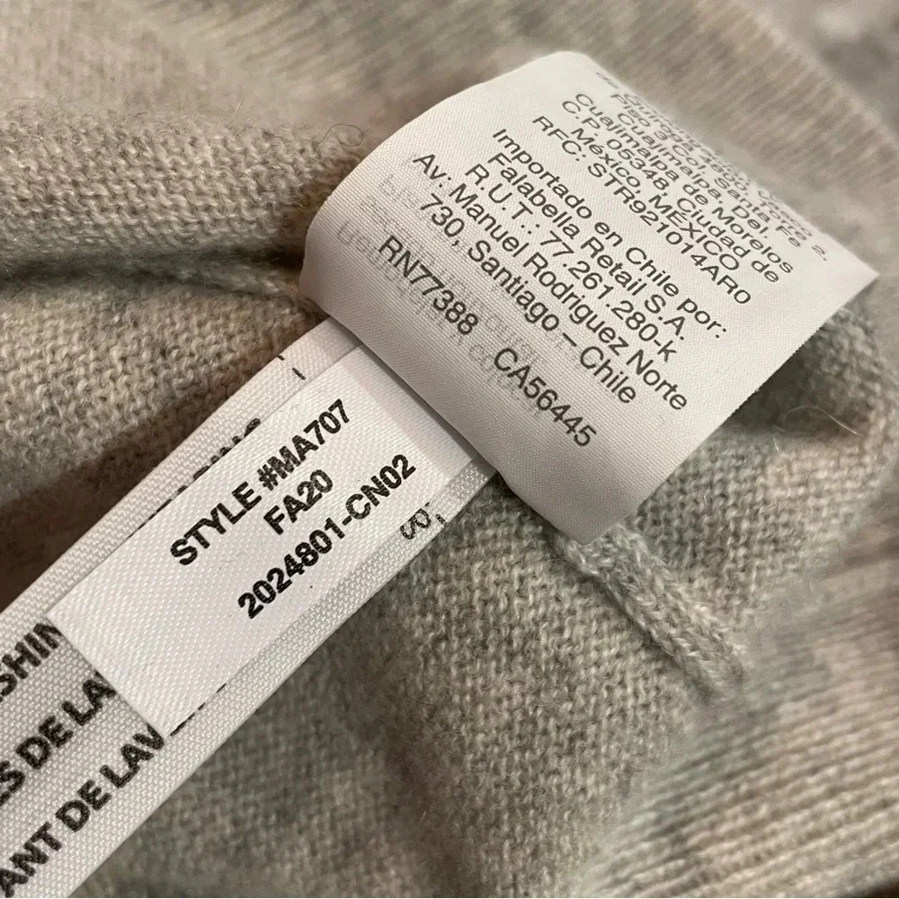 Madewell (Fall 2020) Cashmere V-Neck Sweater size XS MA707